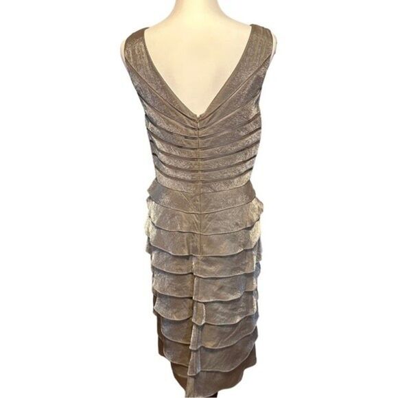 Adrianna Papell Occasions Bronze Shutter Pleat Dress  & Jacket Sz 8 - Picture 11 of 15